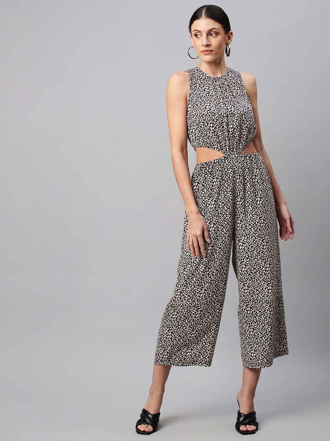 

Chemistry Black & White Printed Basic Jumpsuit