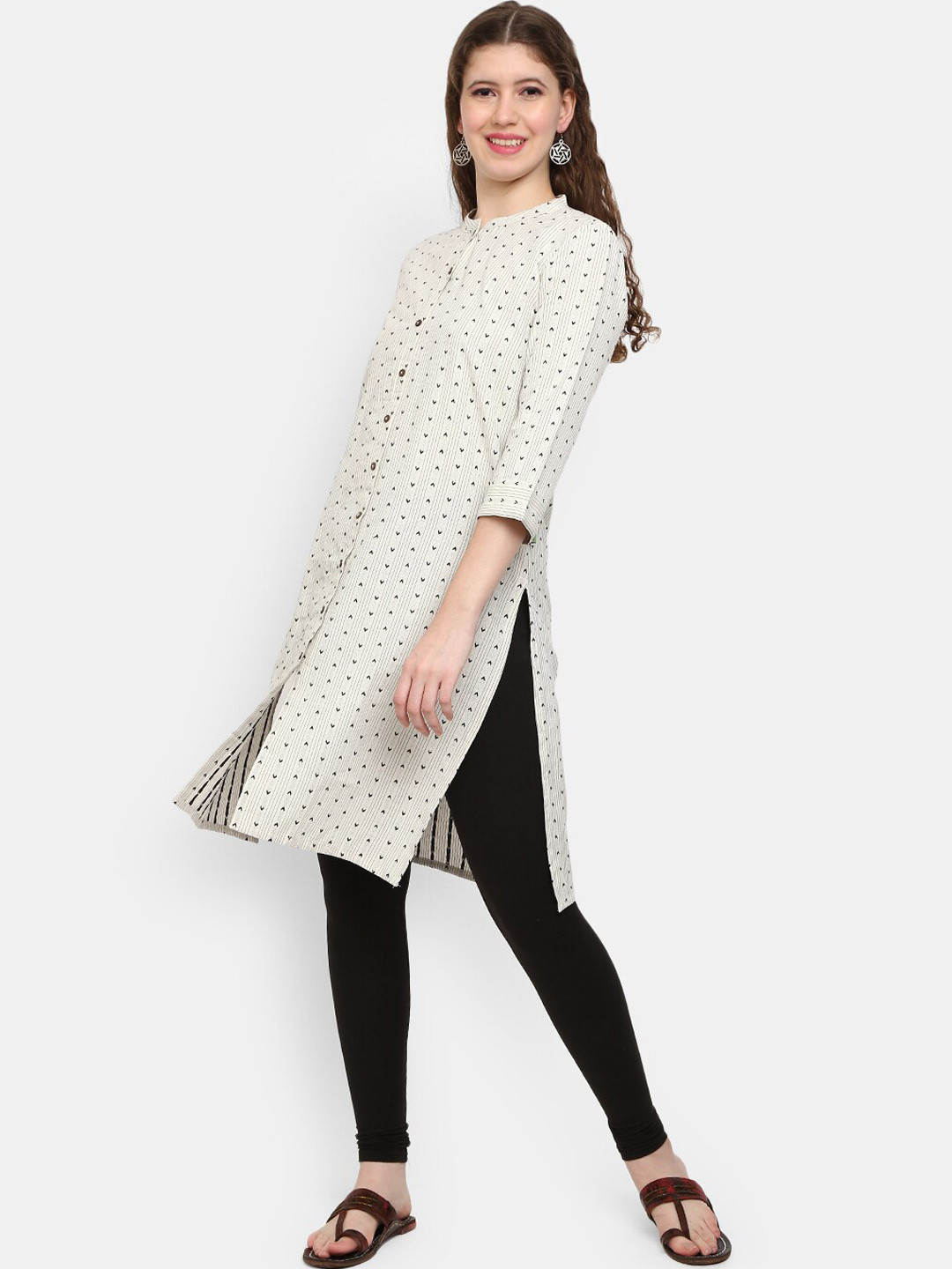 

V-Mart Women Off White Geometric Printed Cotton Kurta