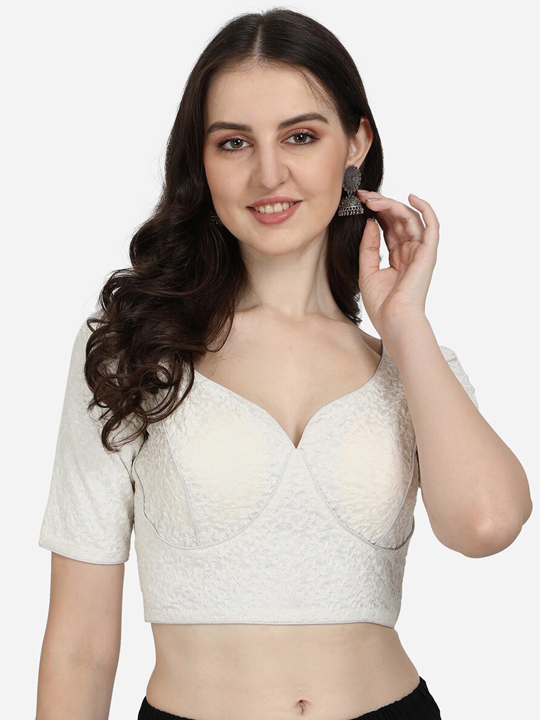 

Fab Dadu Women White Embroidered Sweetheart Neck Saree Blouse