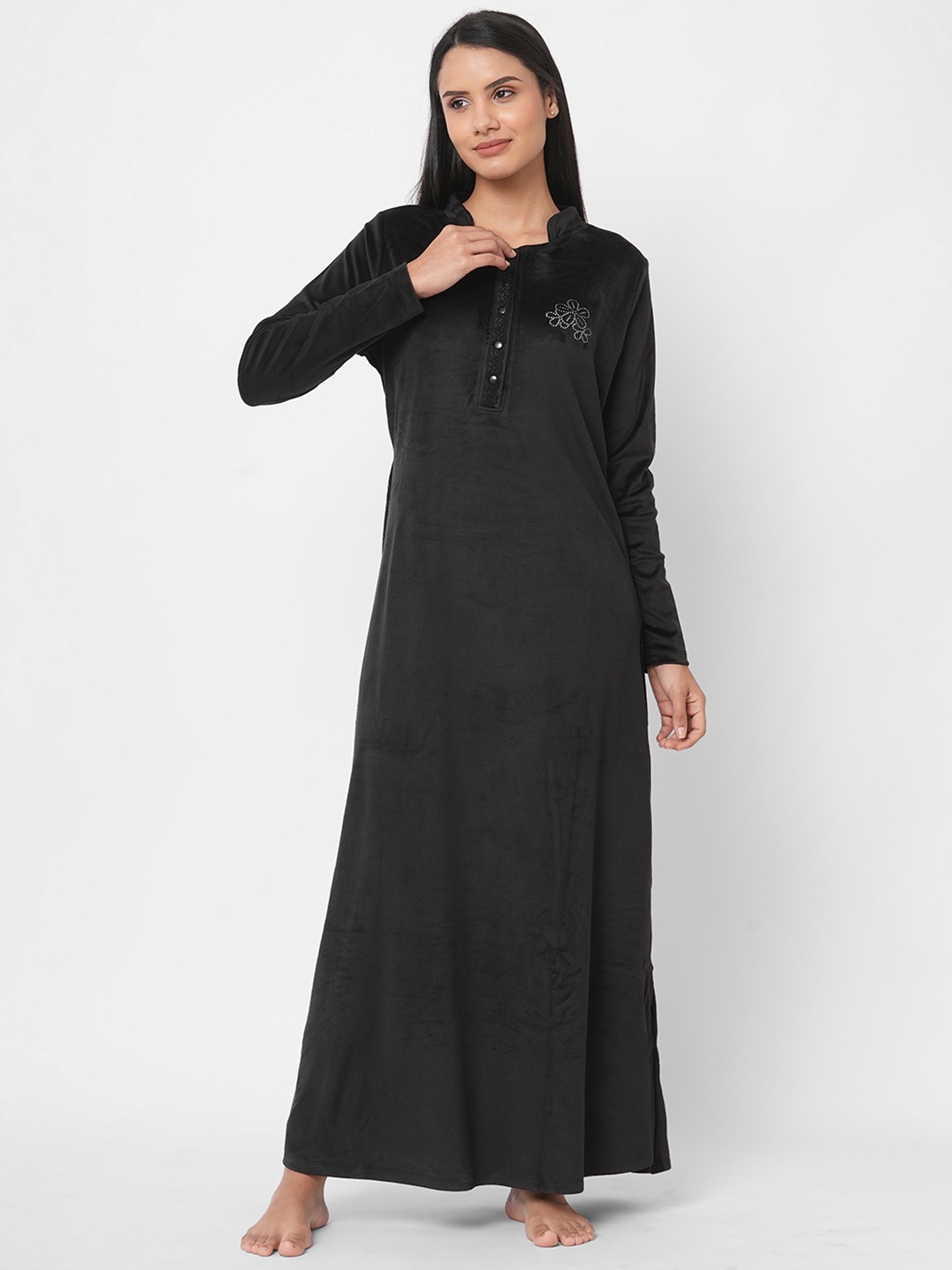 

Sweet Dreams Black Solid Mandarin Collar Maxi Nightdress