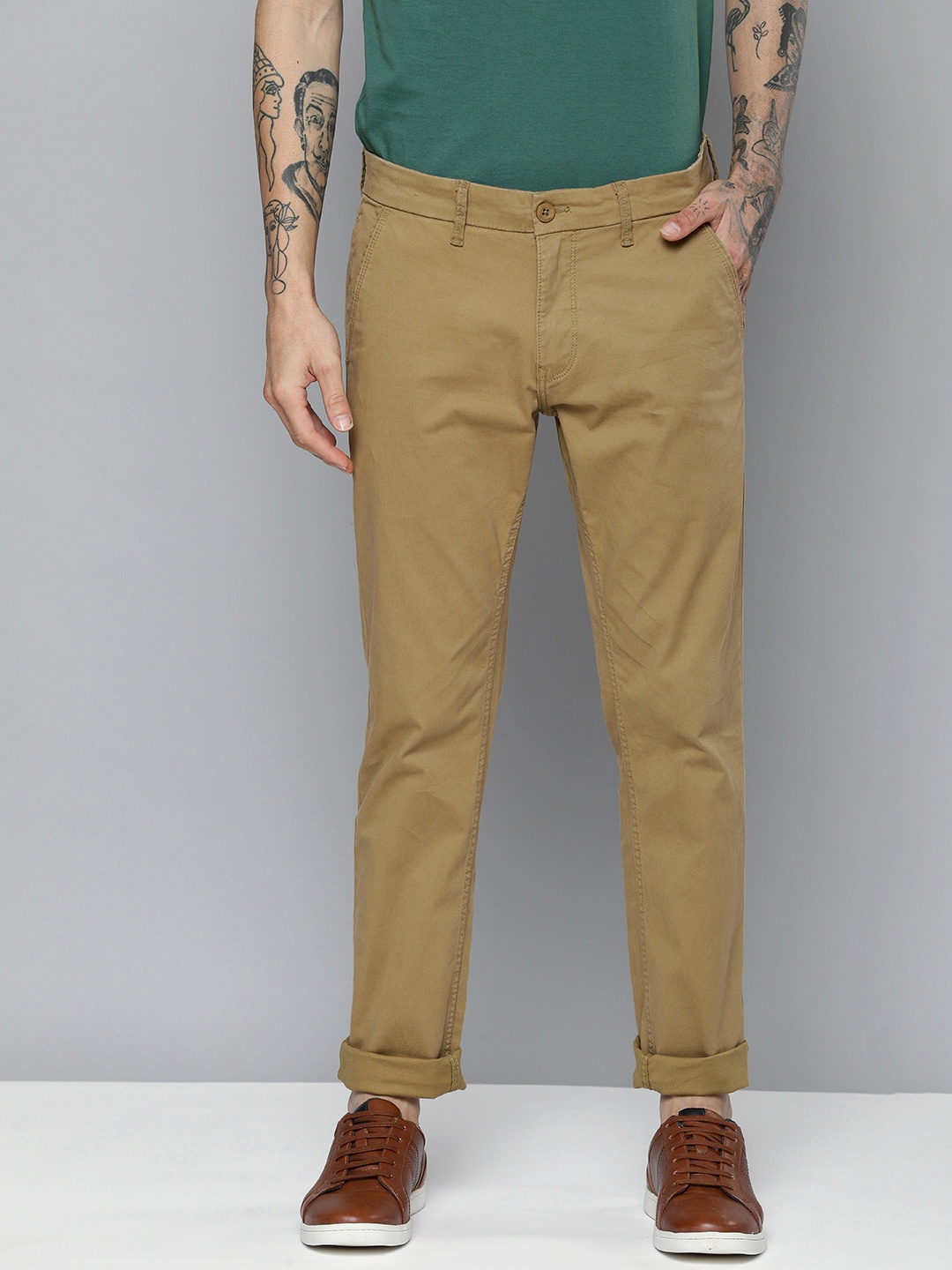 

Flying Machine Men Khaki Comfort Slim Fit Solid Trousers