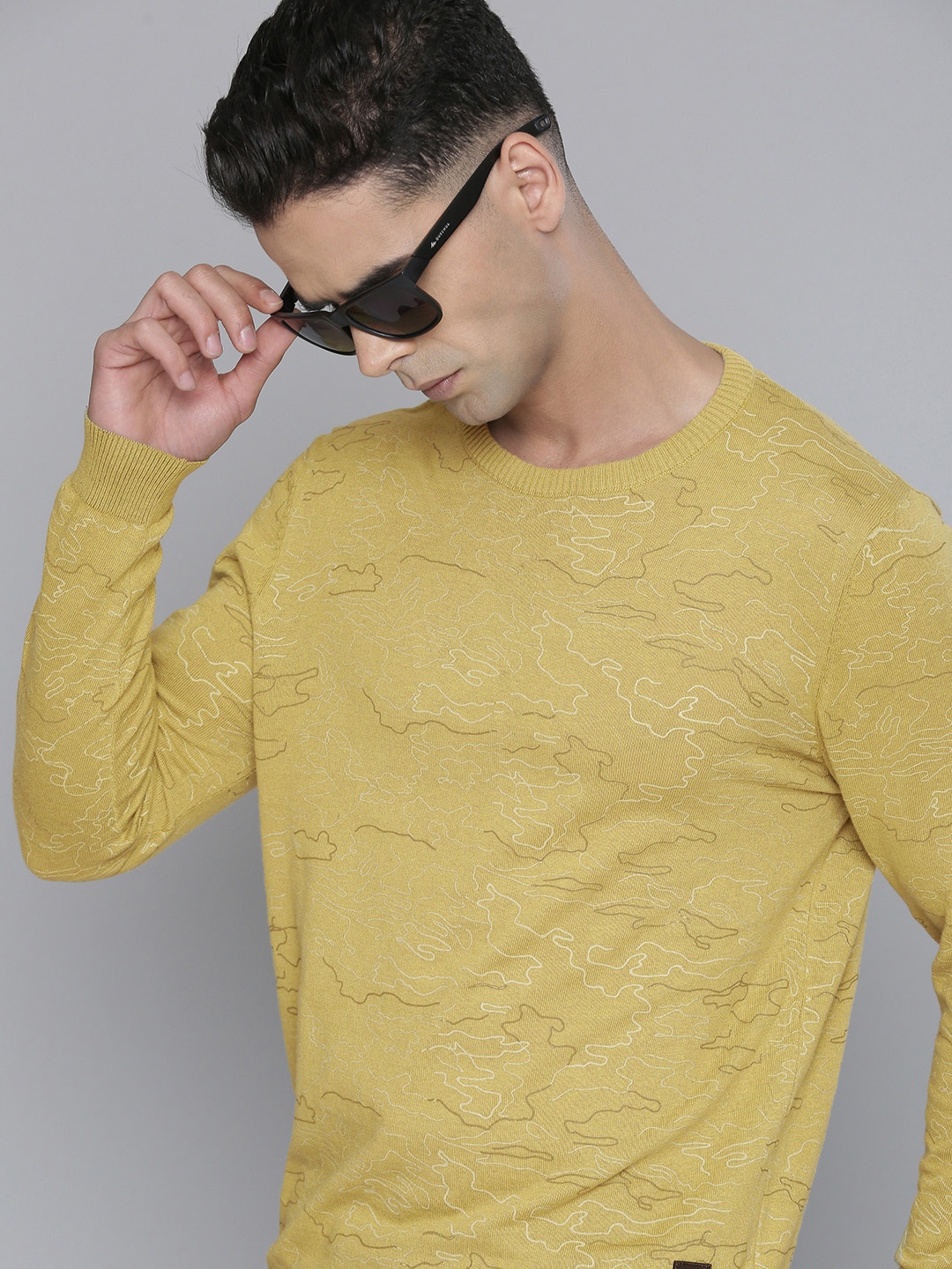 

Flying Machine Men Khaki Printed Pure Cotton Pullover