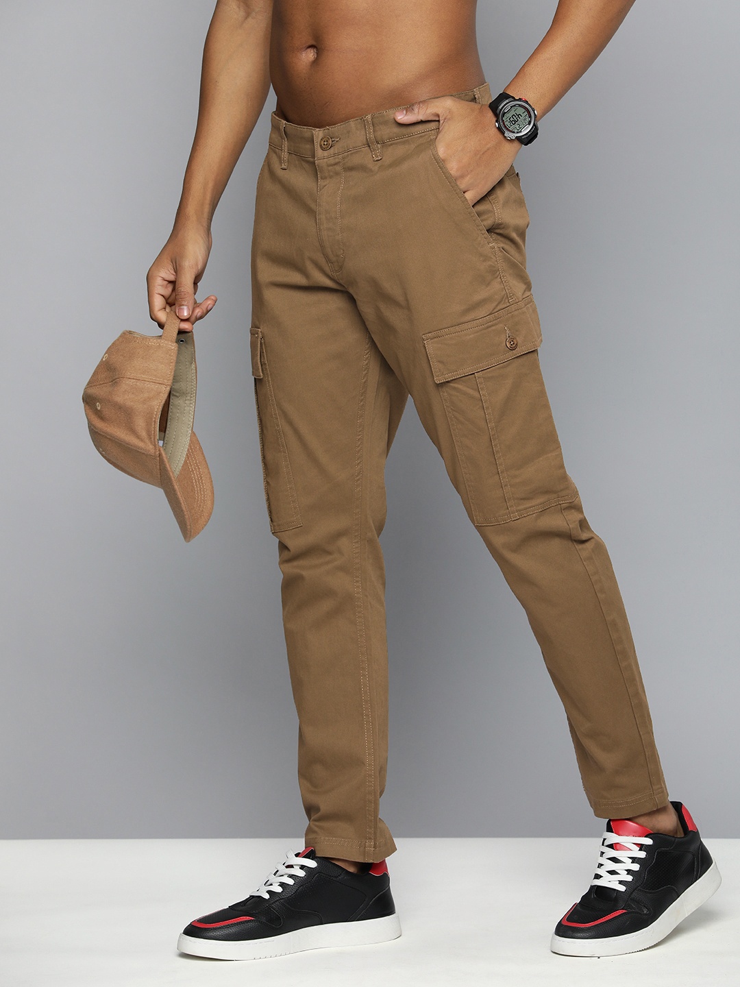 

Flying Machine Men Slim Fit Mid-Rise Cargos Trouser, Brown