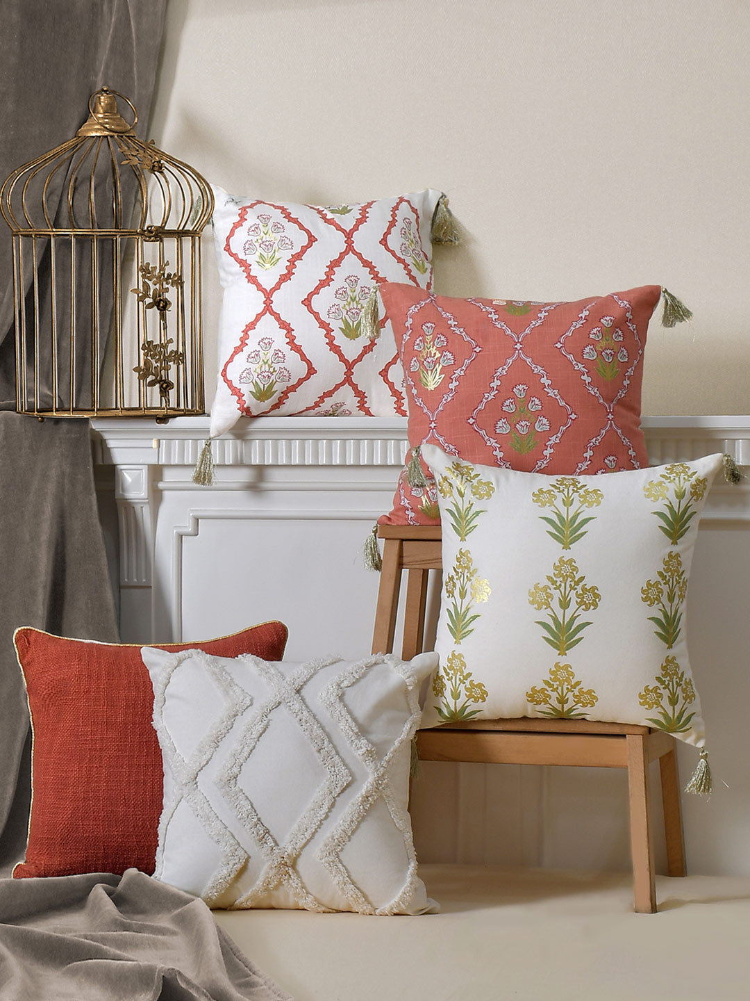 

BLANC9 Set of 5 Floral Square Cushion Covers, Red