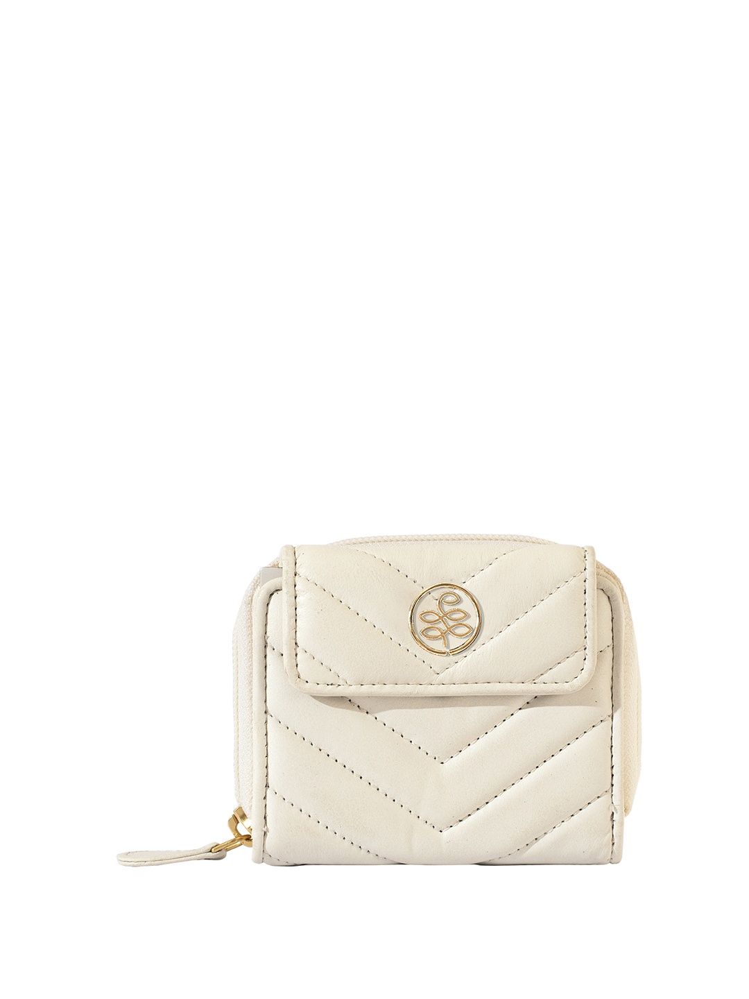 

Eske Women Quilted Leather Zip Around Wallet, White
