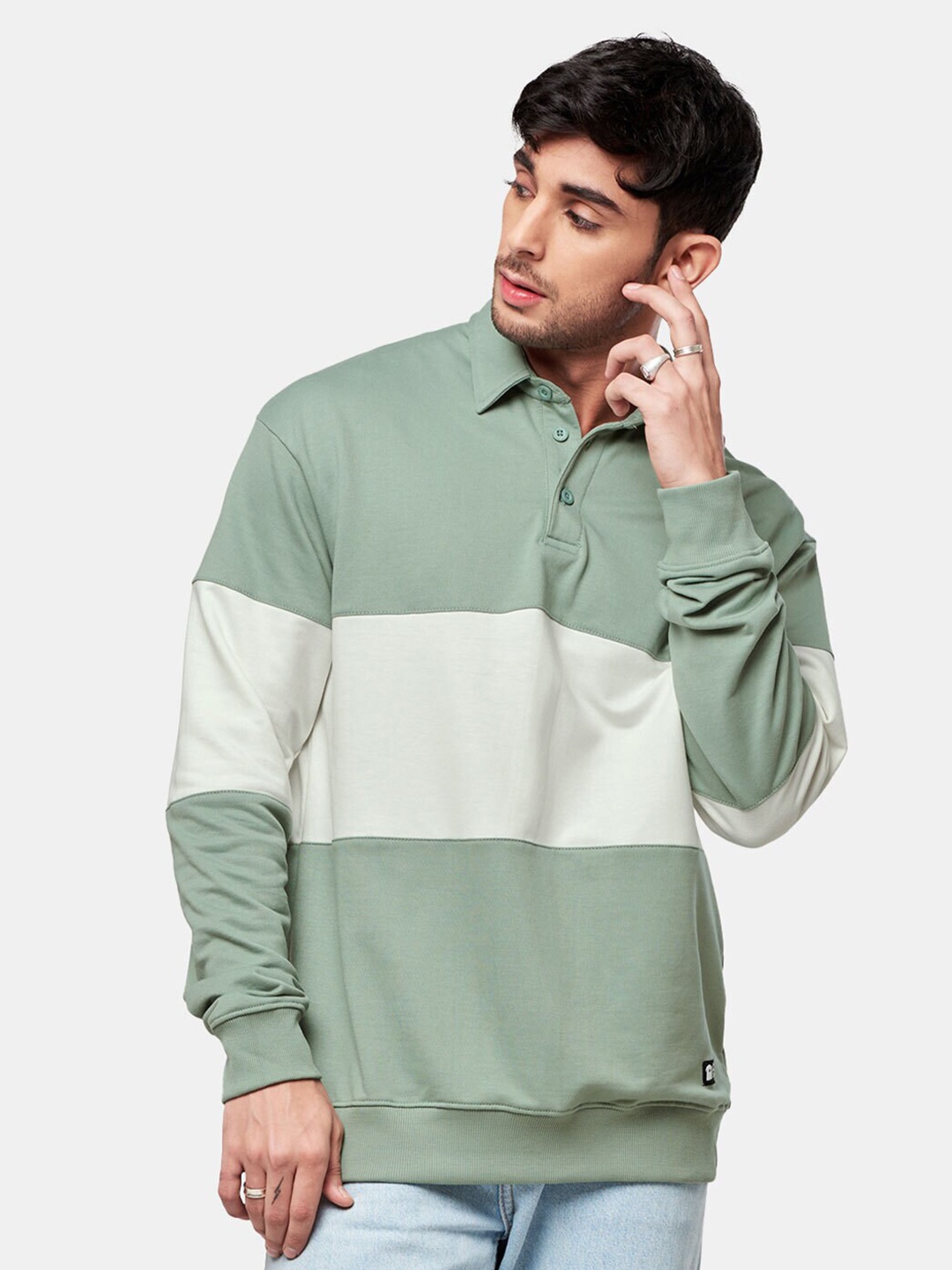 

The Souled Store Men Colourblocked Sweatshirt, Green