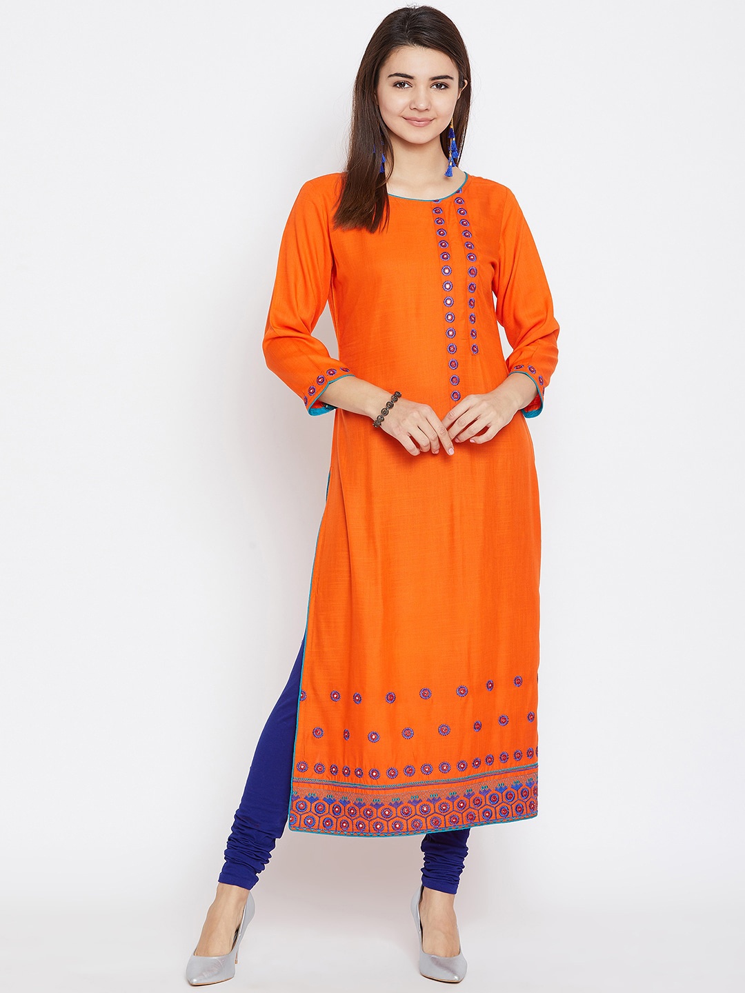 

AgrohA Women Orange & Blue Floral Embroidered Thread Work Kurta