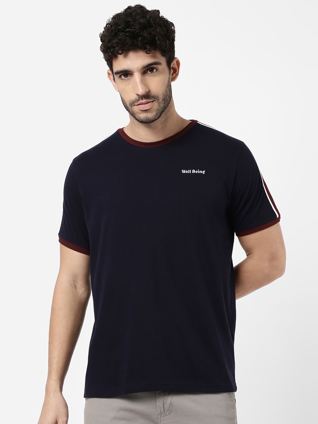 

R&B Men Blue Cotton T-shirt, Navy blue