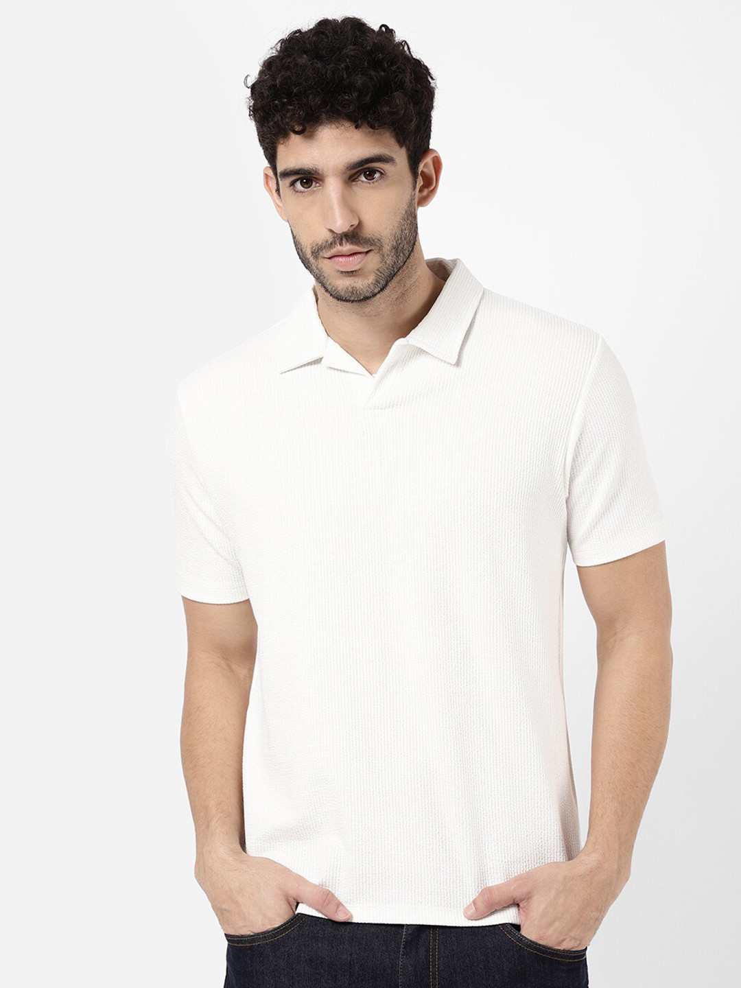 

R&B Men White Polo Collar Cotton T-shirt