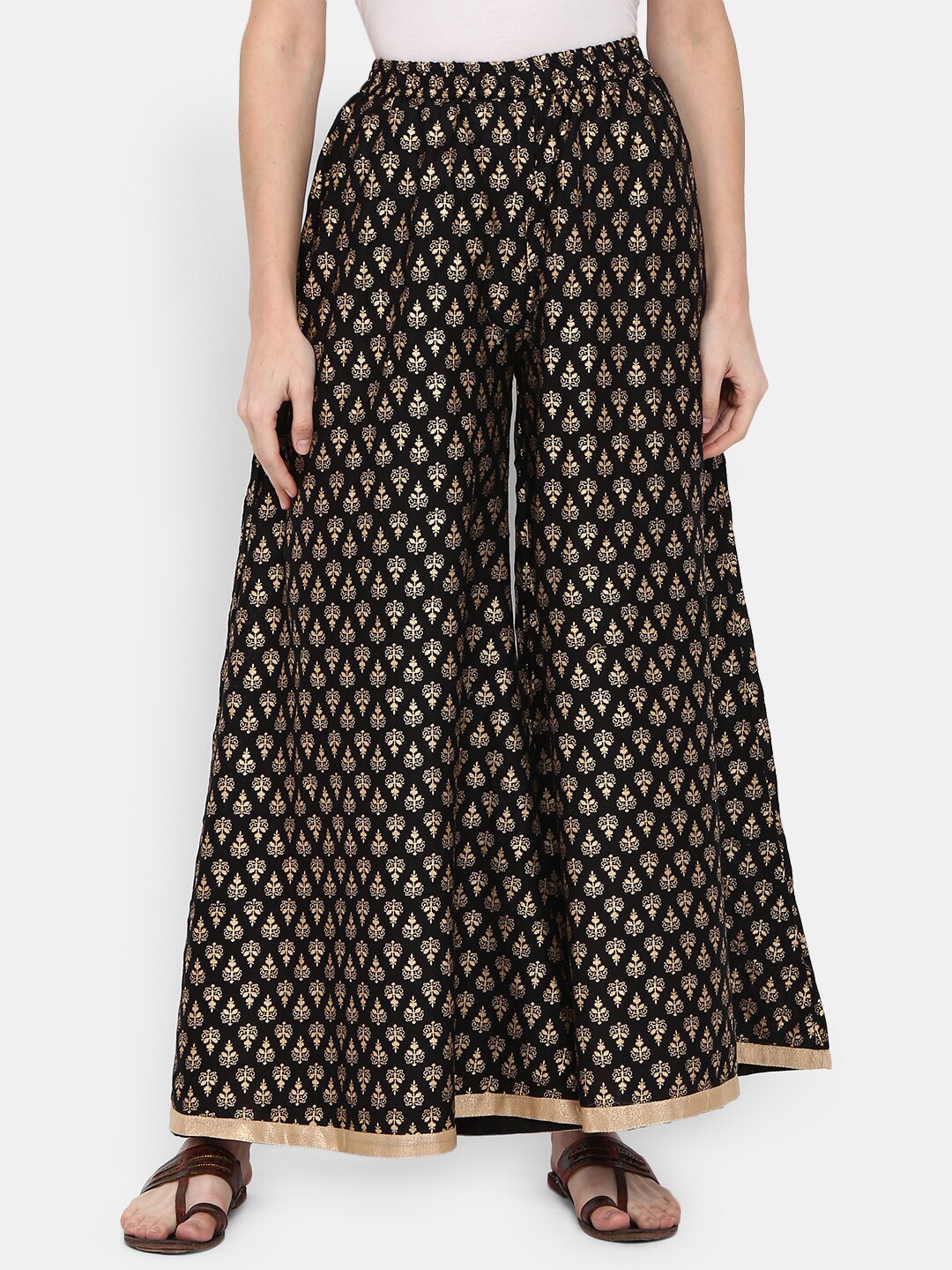 

V-Mart Women Black & Gold-Toned Ethnic Motifs Printed Flared Palazzo