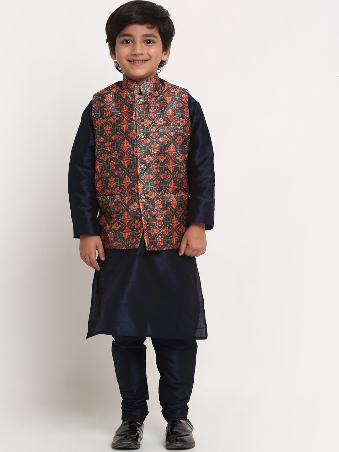

Benstoke Boys Navy Blue Printed Kurta with Churidar