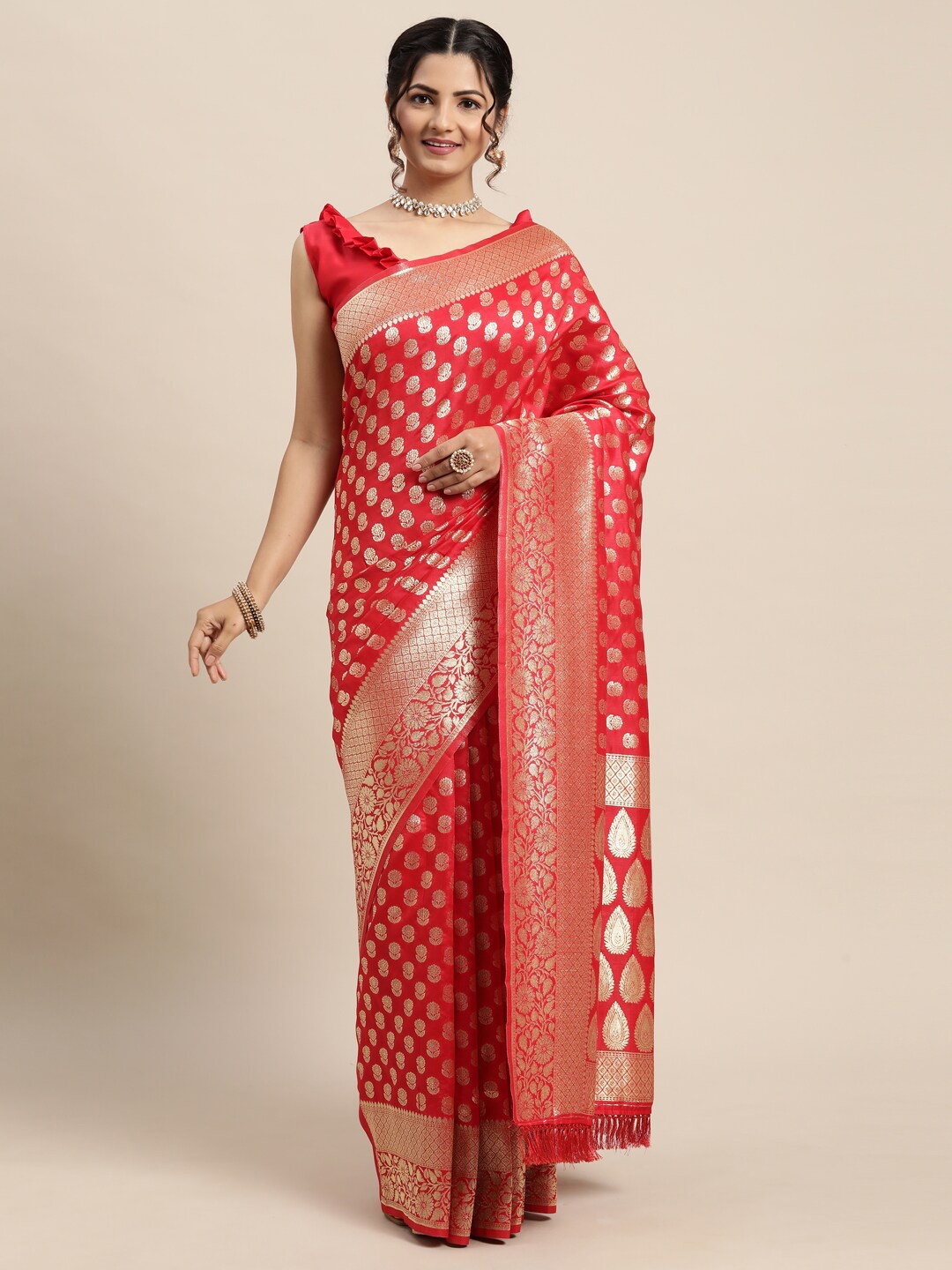 

Saree mall Red and Gold-Toned Floral Zari Silk Blend Banarasi Sarees