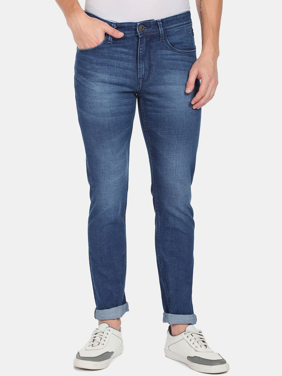 

Arrow Sport Men Blue Slim Fit Light Fade Stretchable Jeans