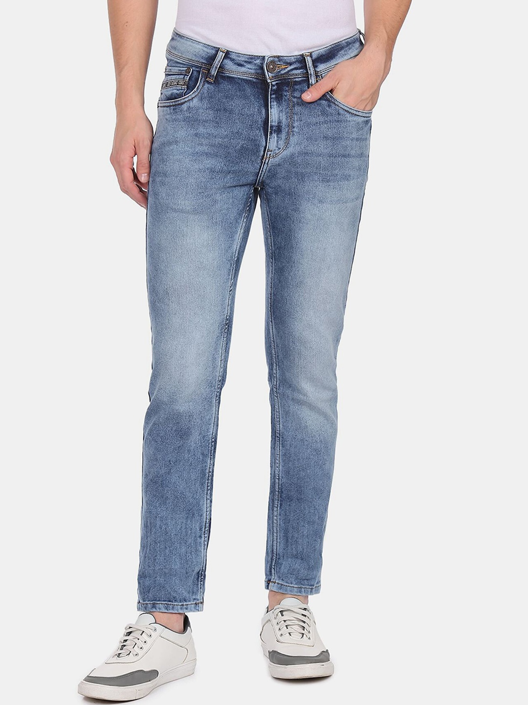 

Colt Men Blue Heavy Fade Stretchable Jeans