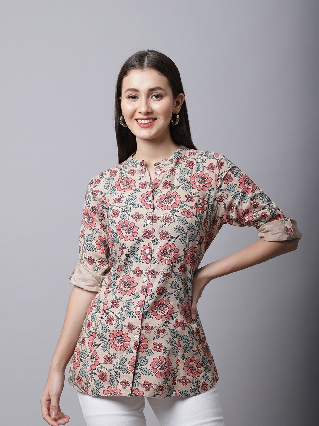 

Pistaa Women Brown Floral Printed Kurti