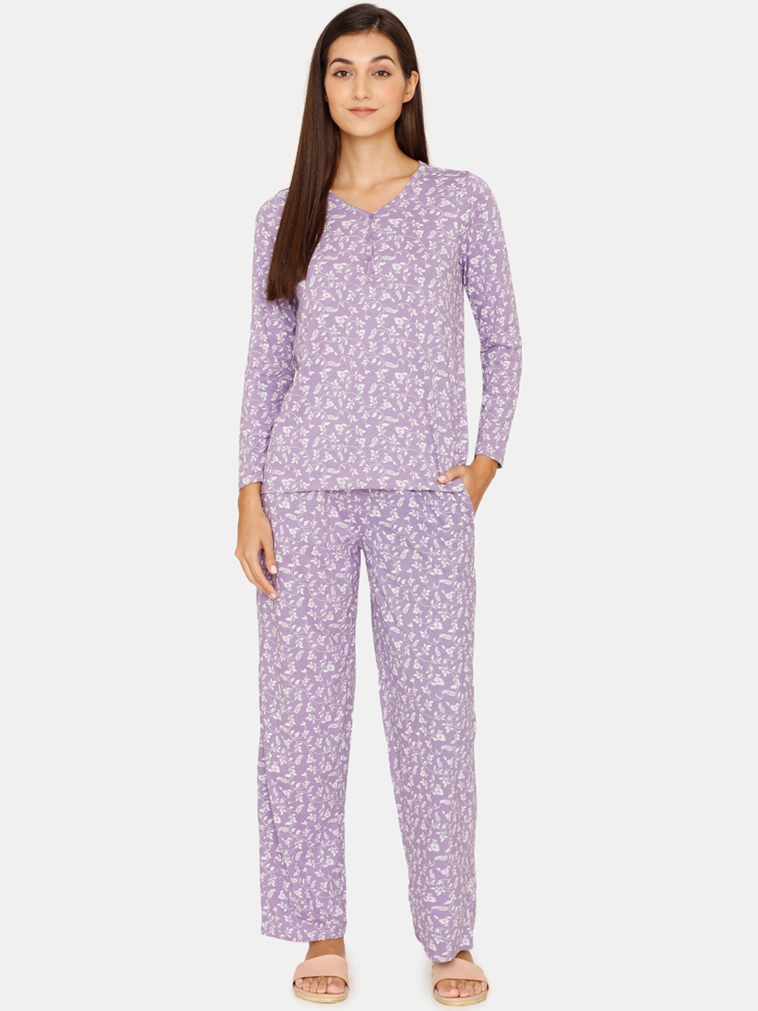 

Zivame Women Purple Printed Night suit Set ZI62I3FASHEPURP