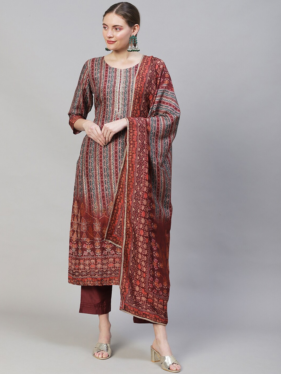 

FASHOR Women Maroon Printed Chanderi Silk Kurta with Trousers & With Dupatta