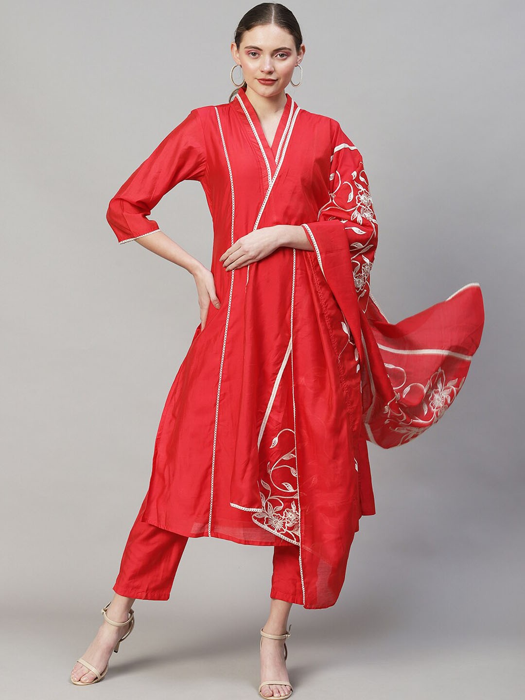

FASHOR Women Red Floral Embroidered Panelled Kurta with Trousers & With Dupatta