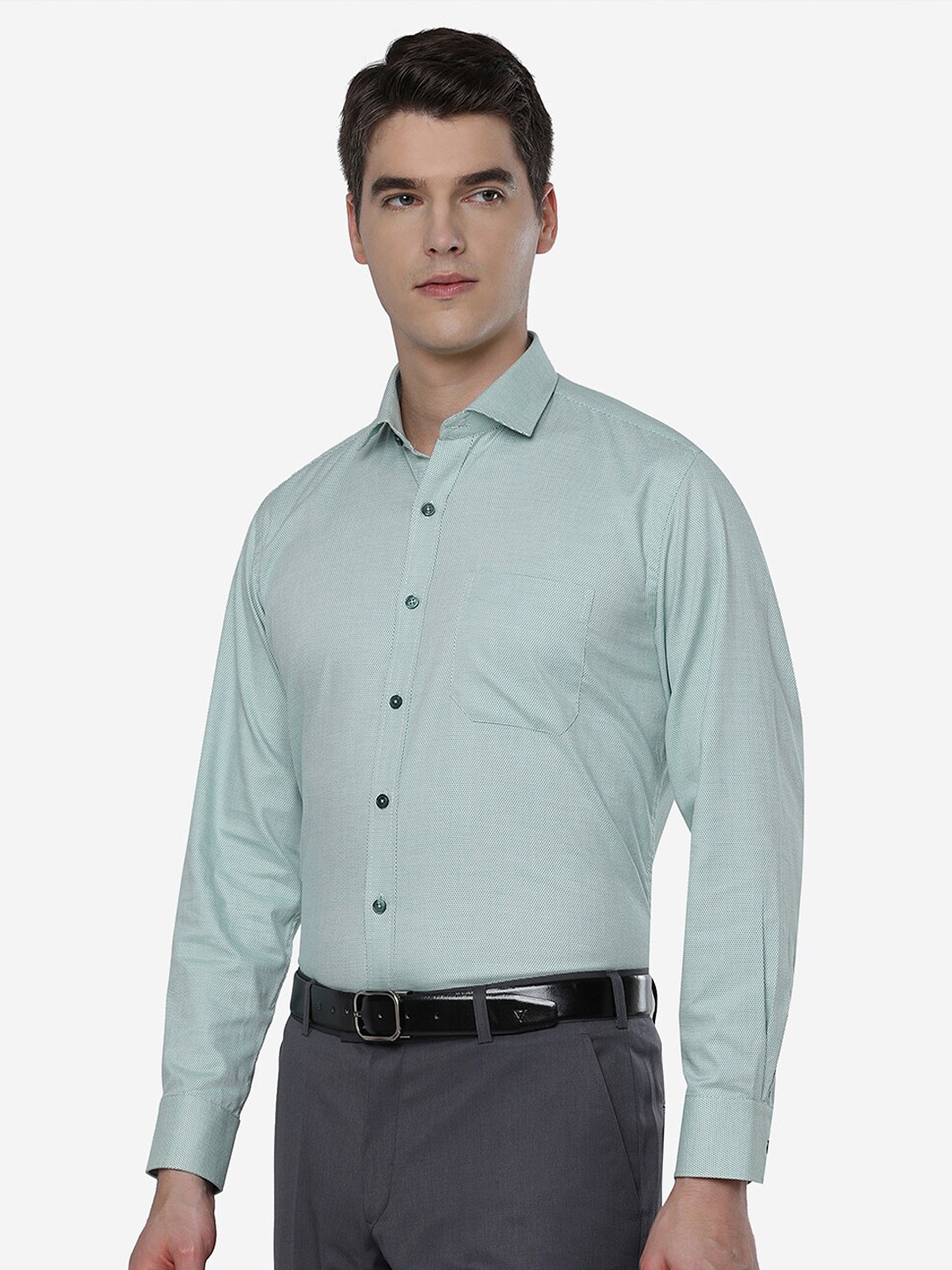 

JADE BLUE Men Green Pure Cotton Formal Shirt