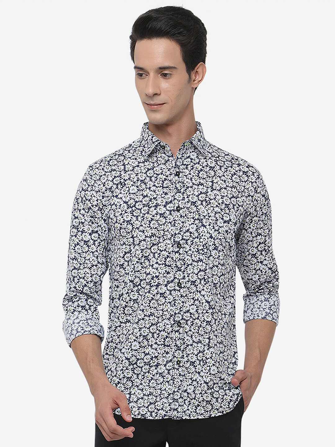

JADE BLUE Men Slim Fit Floral Printed Pure Cotton Casual Shirt, White