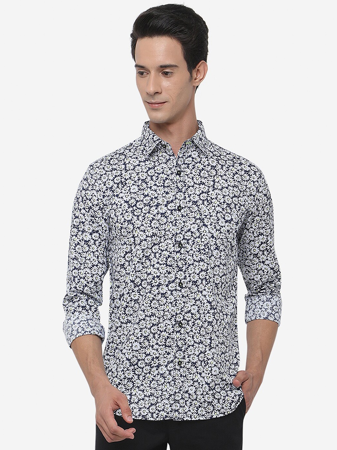 

JADE BLUE Men Slim Fit Floral Printed Pure Cotton Casual Shirt, White