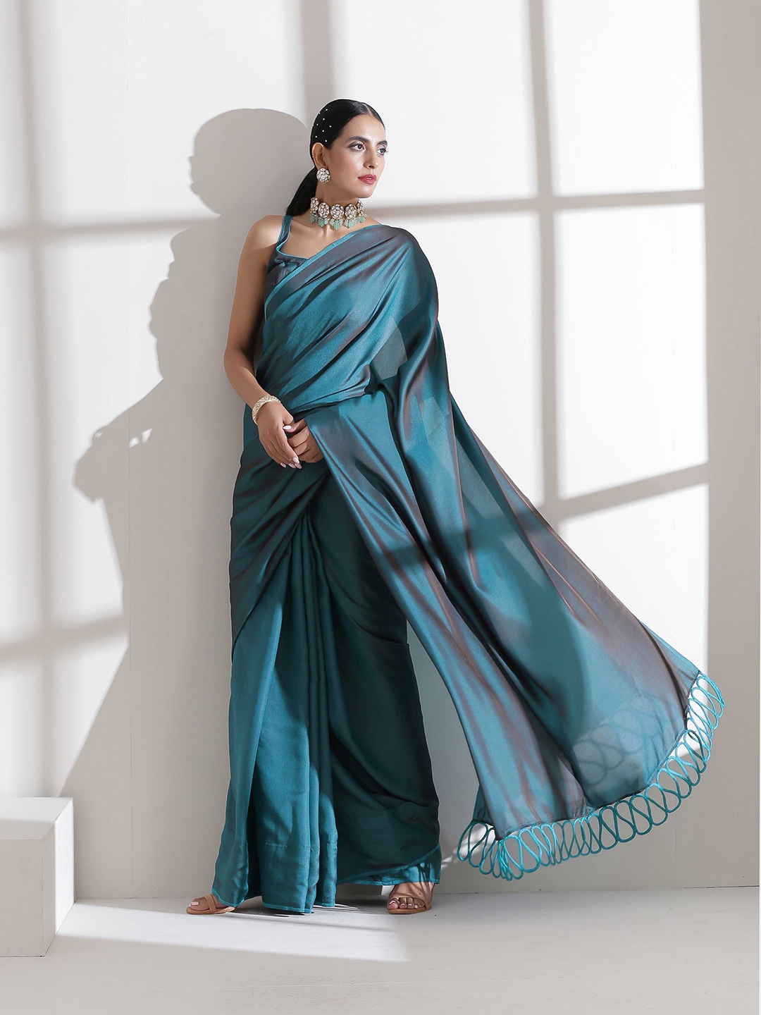 

Swtantra Blue & Grey Dual Shade Satin Saree