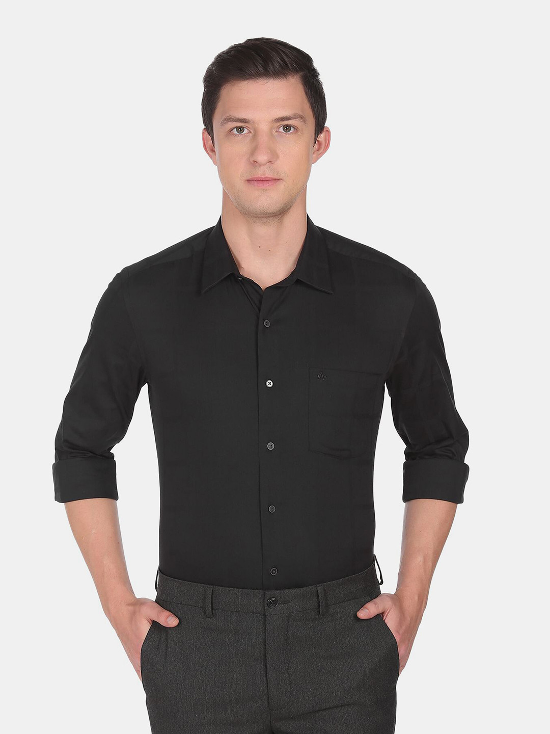 

Arrow New York Men Slim Fit Solid Cotton Formal Shirt, Black