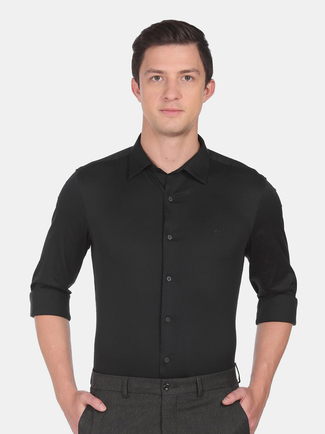 

Arrow New York Men Slim Fit Solid Cotton Formal Shirt, Black