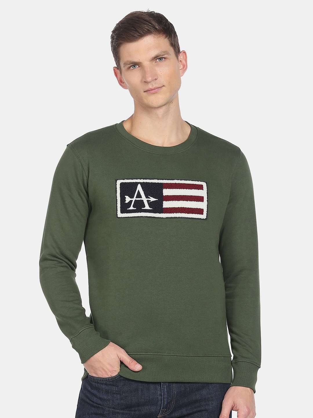 

Arrow Sport Men Applique Sweatshirt, Green