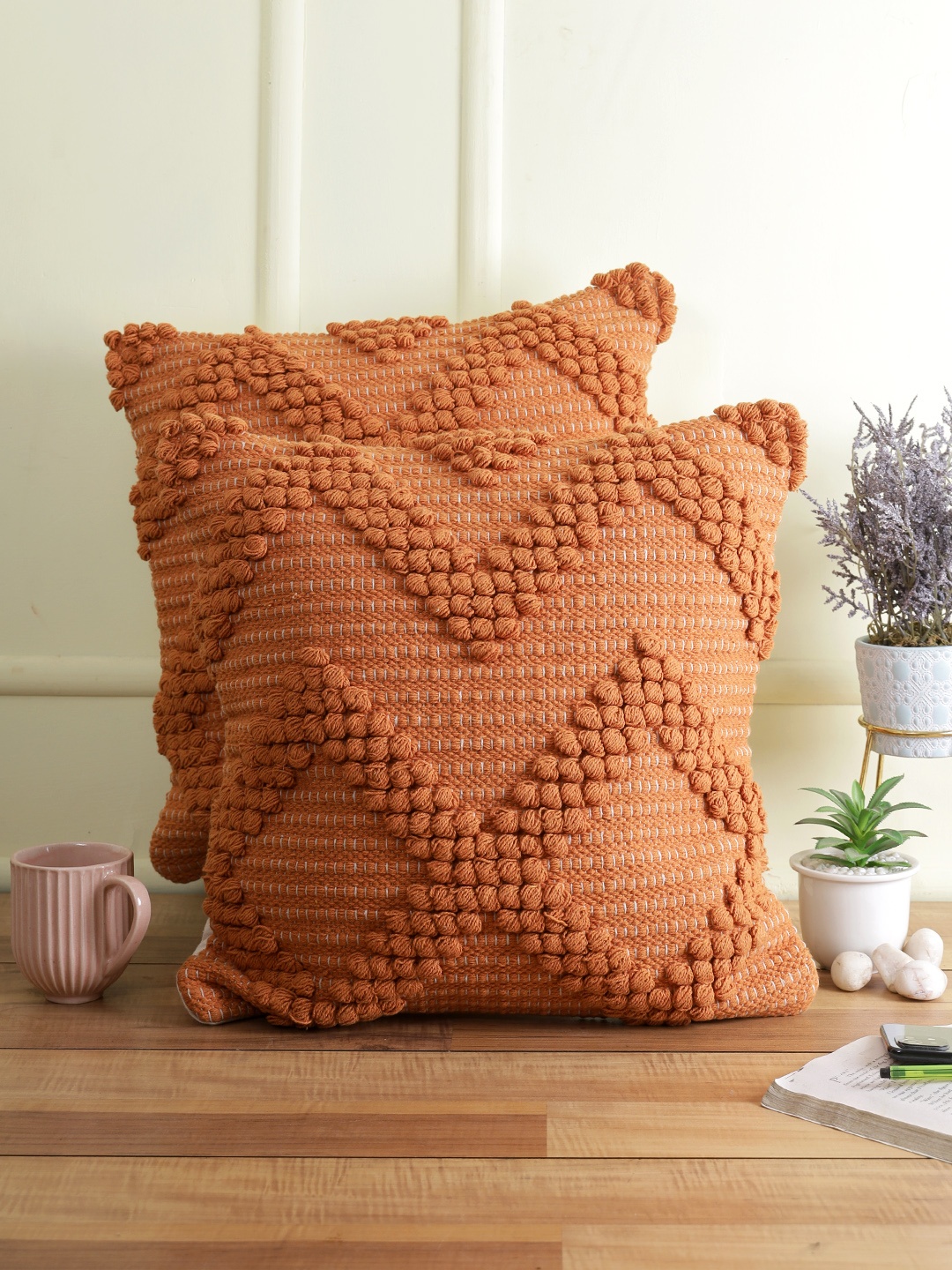 

Sangria Set of 2 Square Cushion Covers, Rust