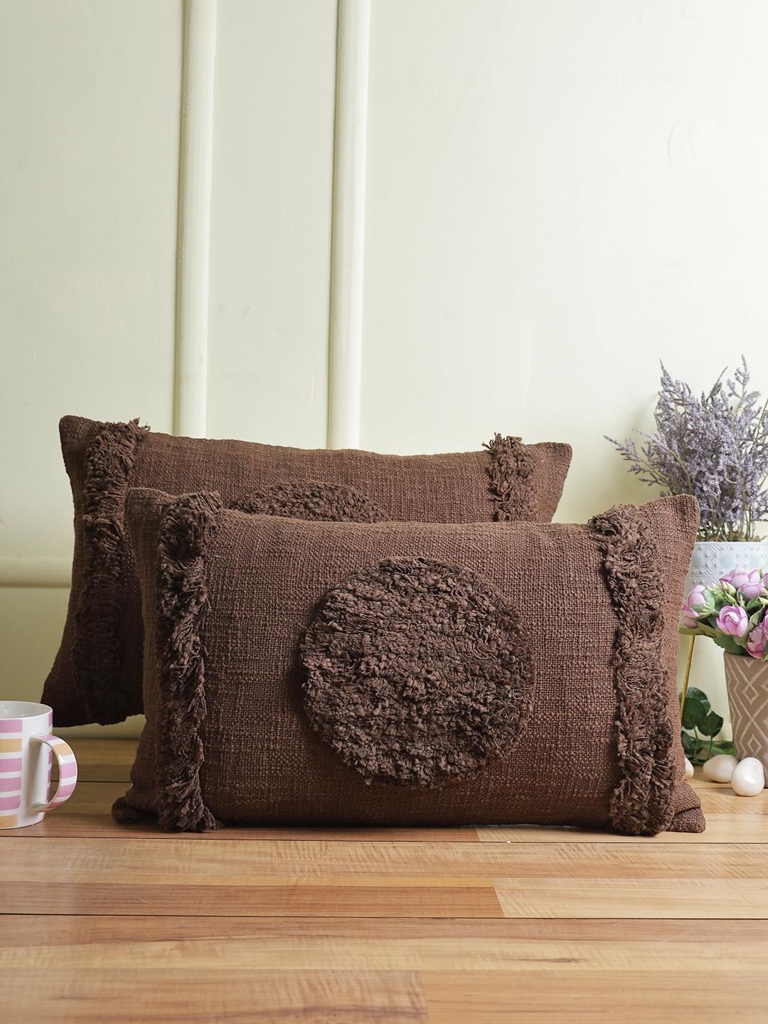 

Sangria Set of 2 Brown & White Cotton Rectangle Cushion Covers