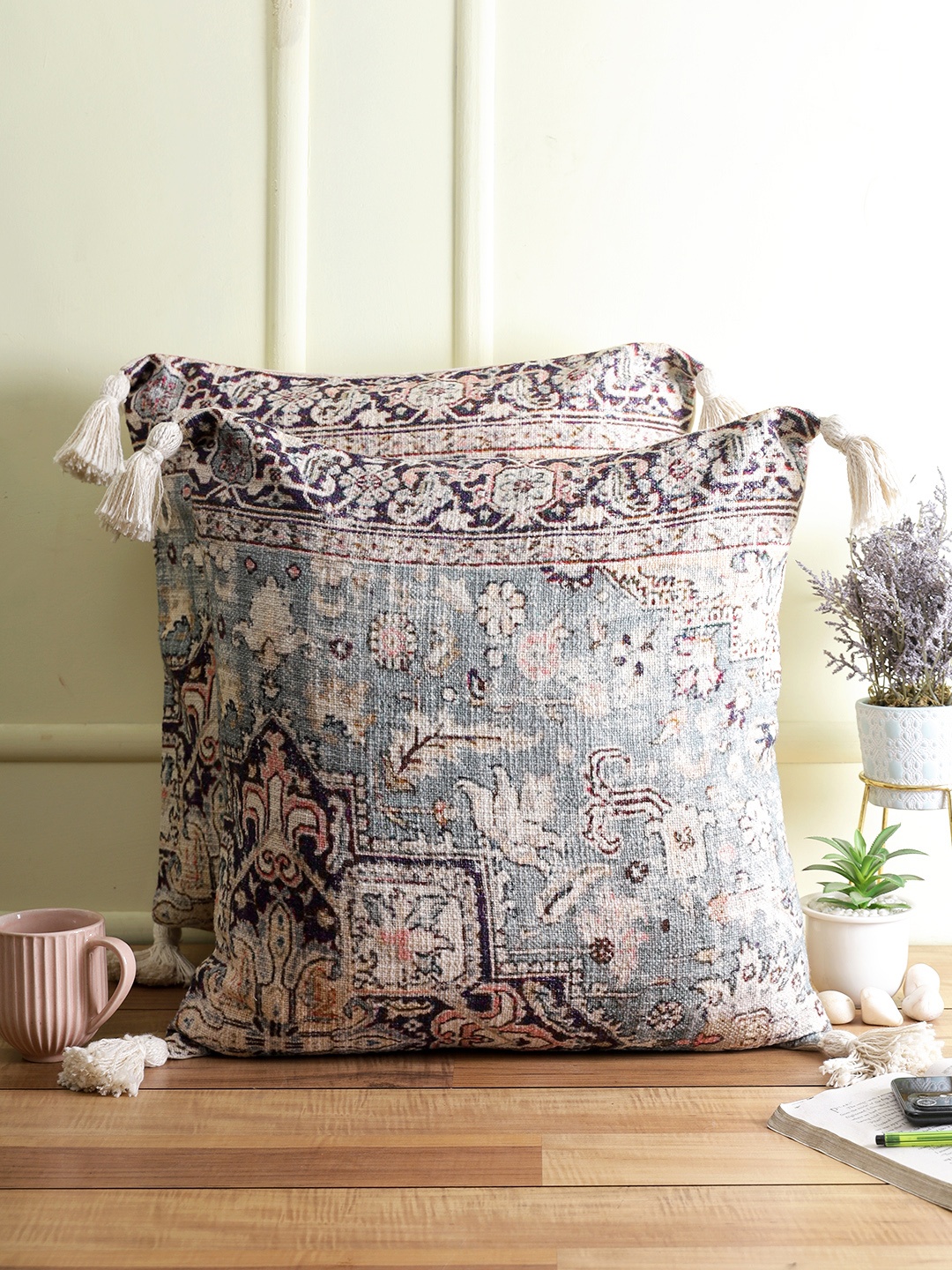 

Sangria Set of 2 Ethnic Motifs Square Cushion Covers, Grey