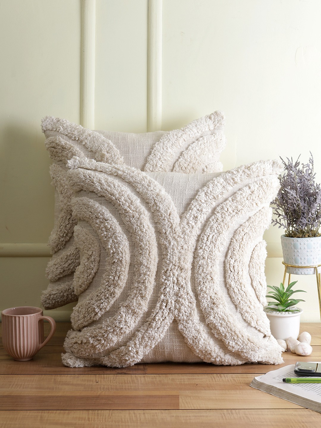 

Sangria Set of 2 Square Cushion Covers, White