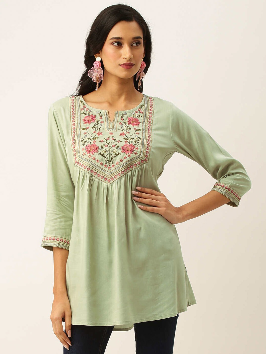 

ZOLA Women Olive Green & Pink Embroidered Rayon Tunic