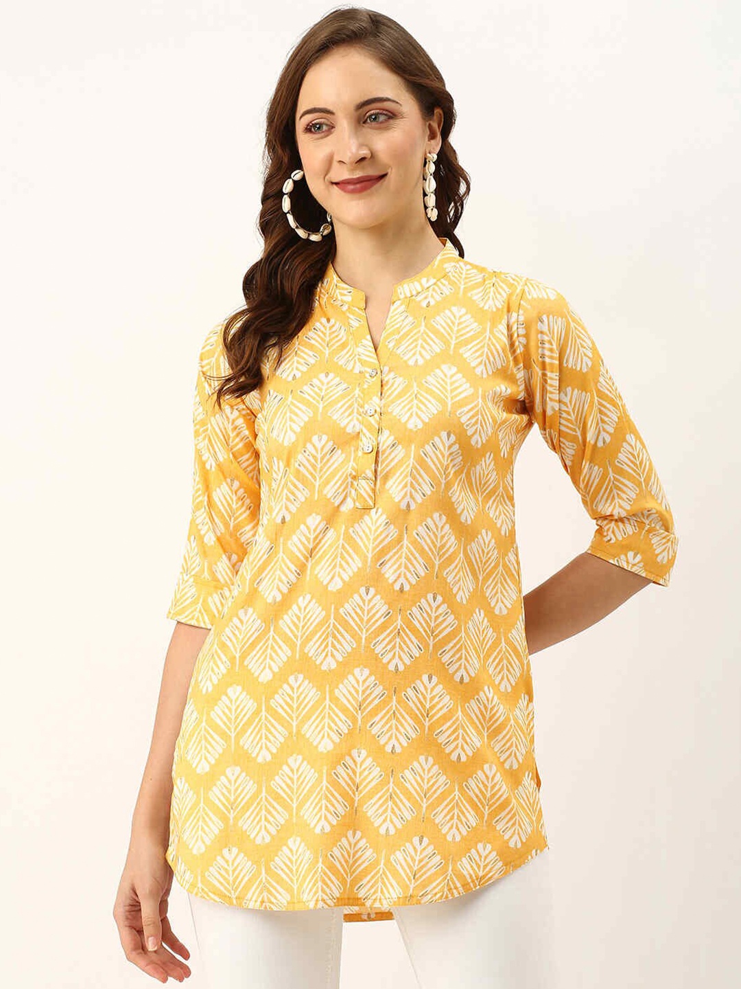 

ZOLA Yellow & White Viscose Rayon Mandarin Collar Printed Tunic