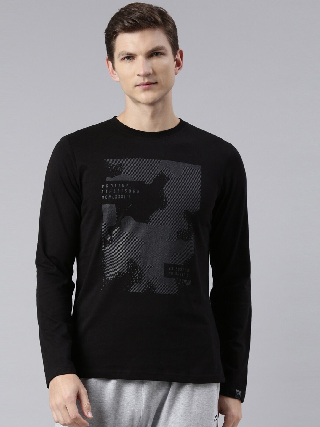 

Proline Active Men Black Graphic Printed T-shirt