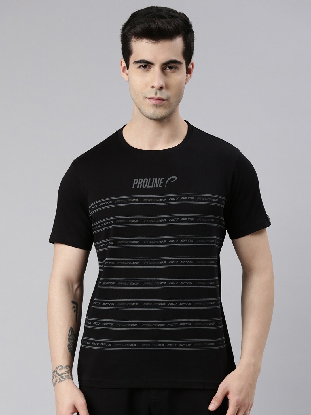 

Proline Active Men Black Striped T-shirt