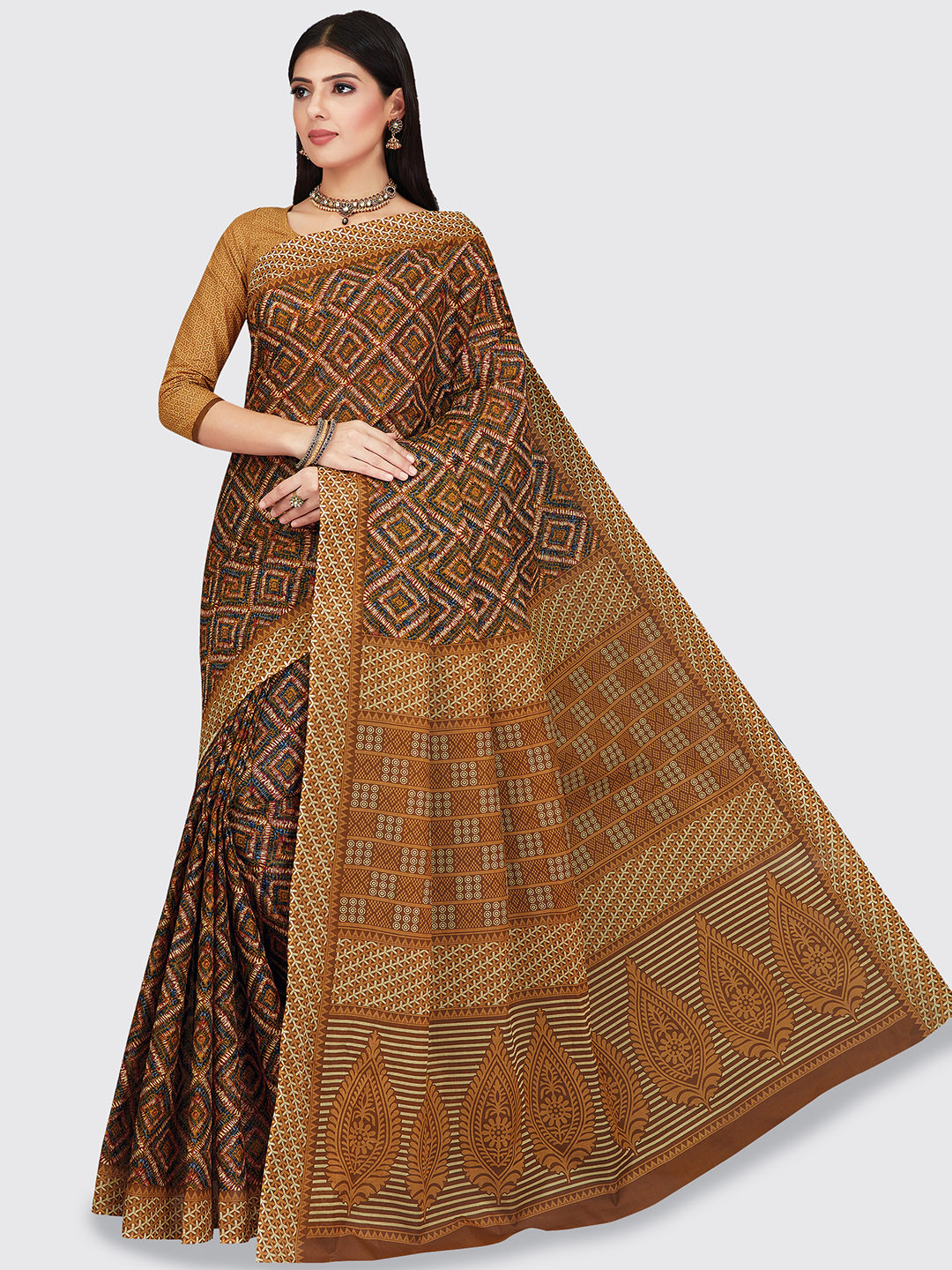 

SHANVIKA Beige & Blue Pure Cotton Block Print Saree