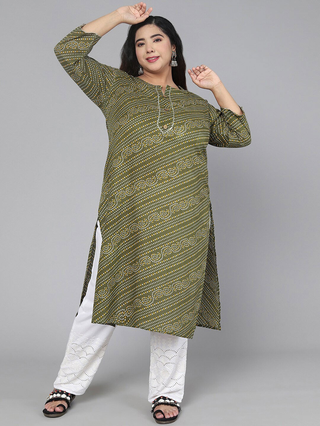 

Jevi Prints Plus Size Women Olive Green & White Bandhani Printed Gotta Patti Kurta