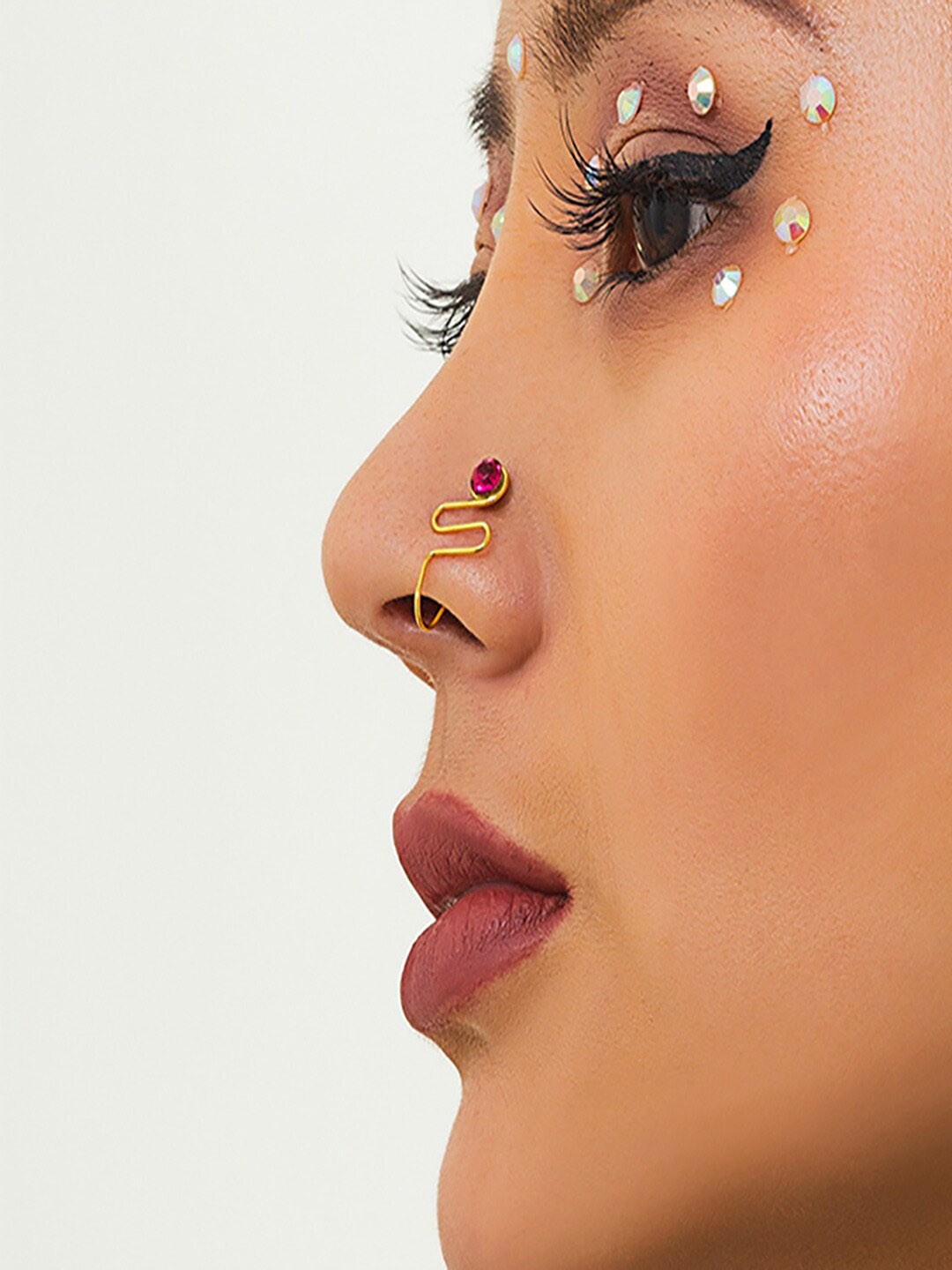 

AQUASTREET Women Gold-Plated Red Stone Studded Nose Pin