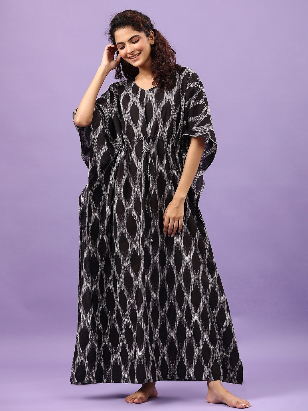 

JISORA Black Printed Maxi Pure Cotton Nightdress