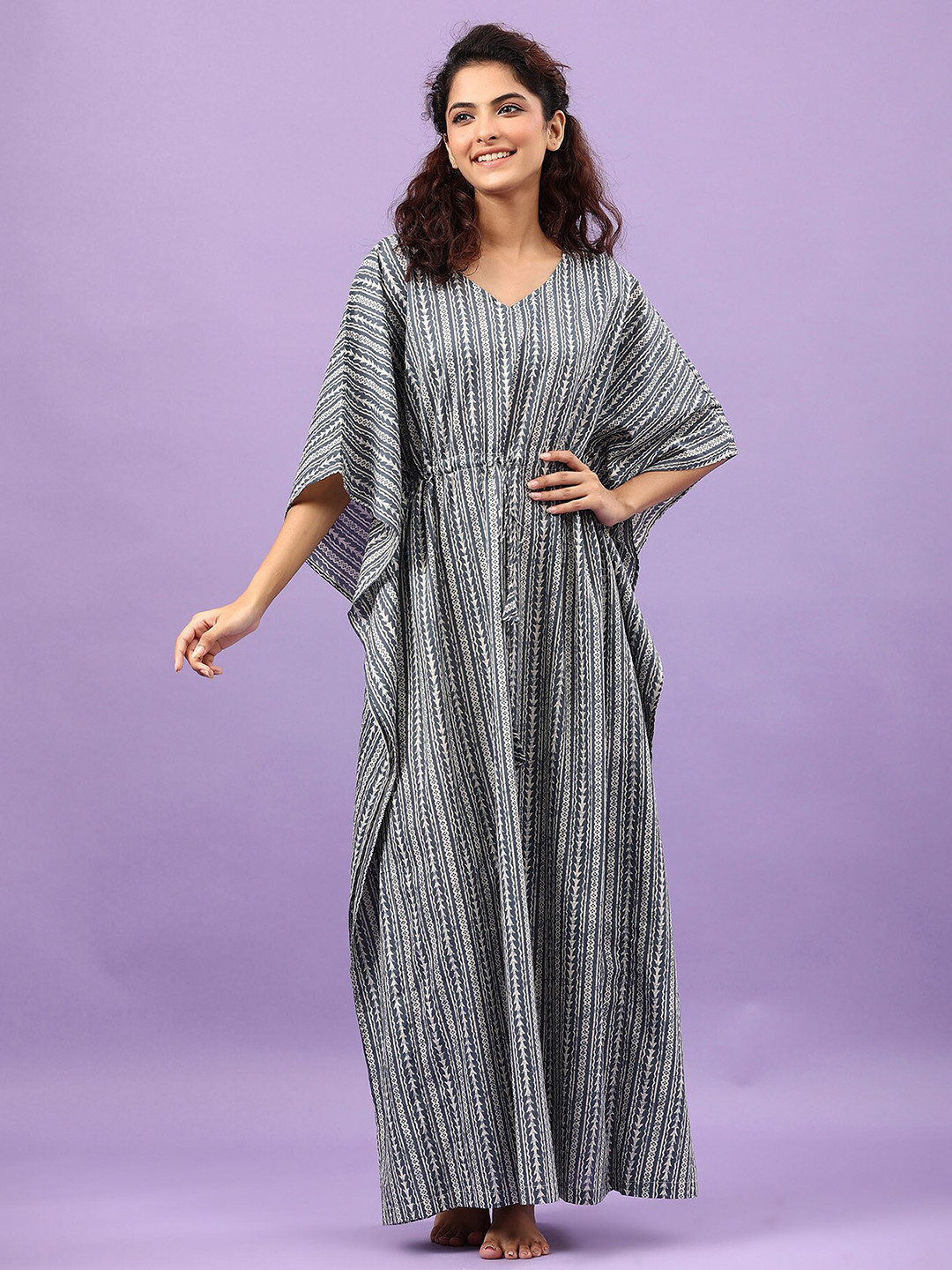 

JISORA Grey Printed Maxi Pure Cotton Nightdress
