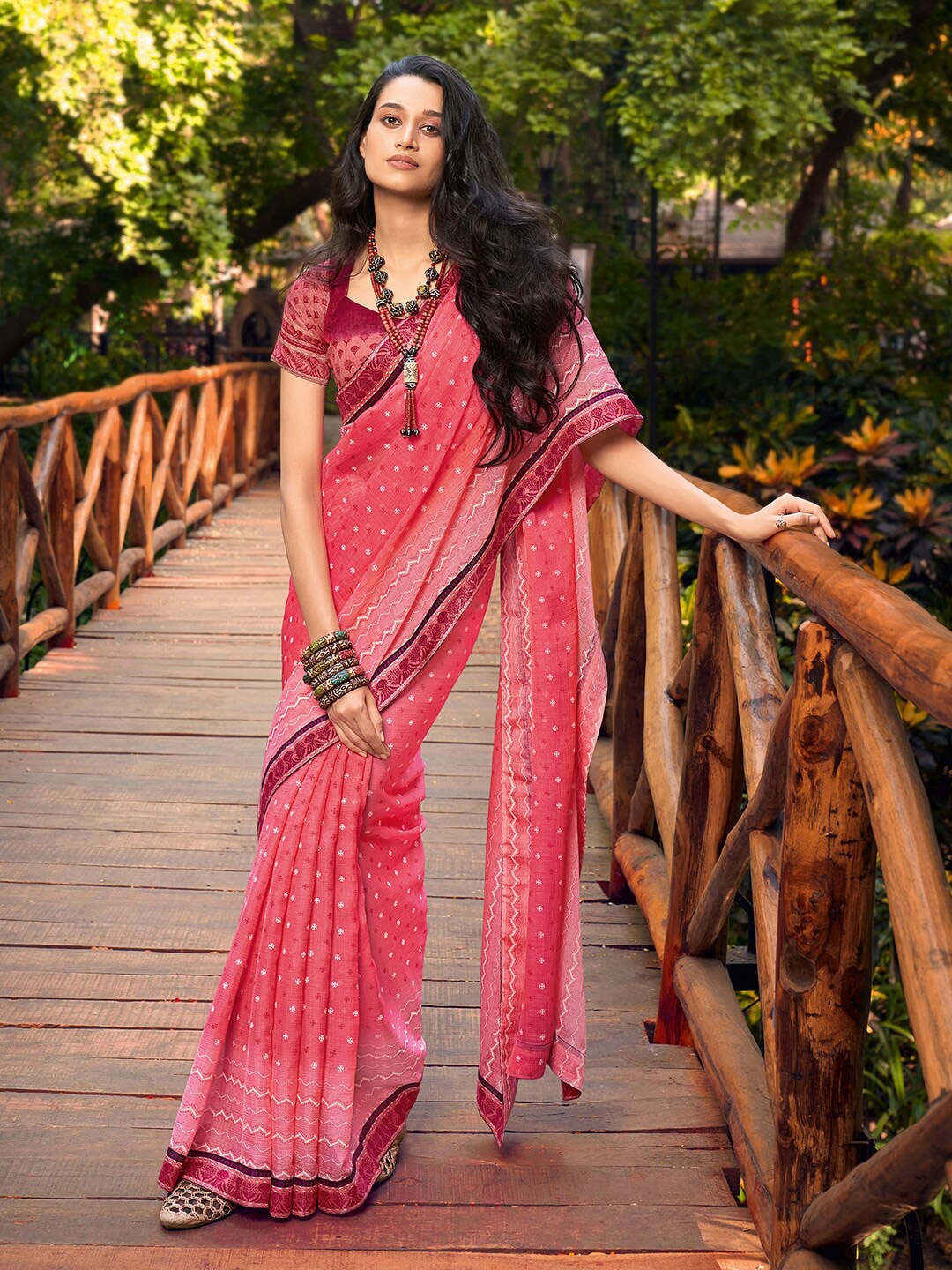 

Mitera Pink & White Printed Pure Chiffon Saree