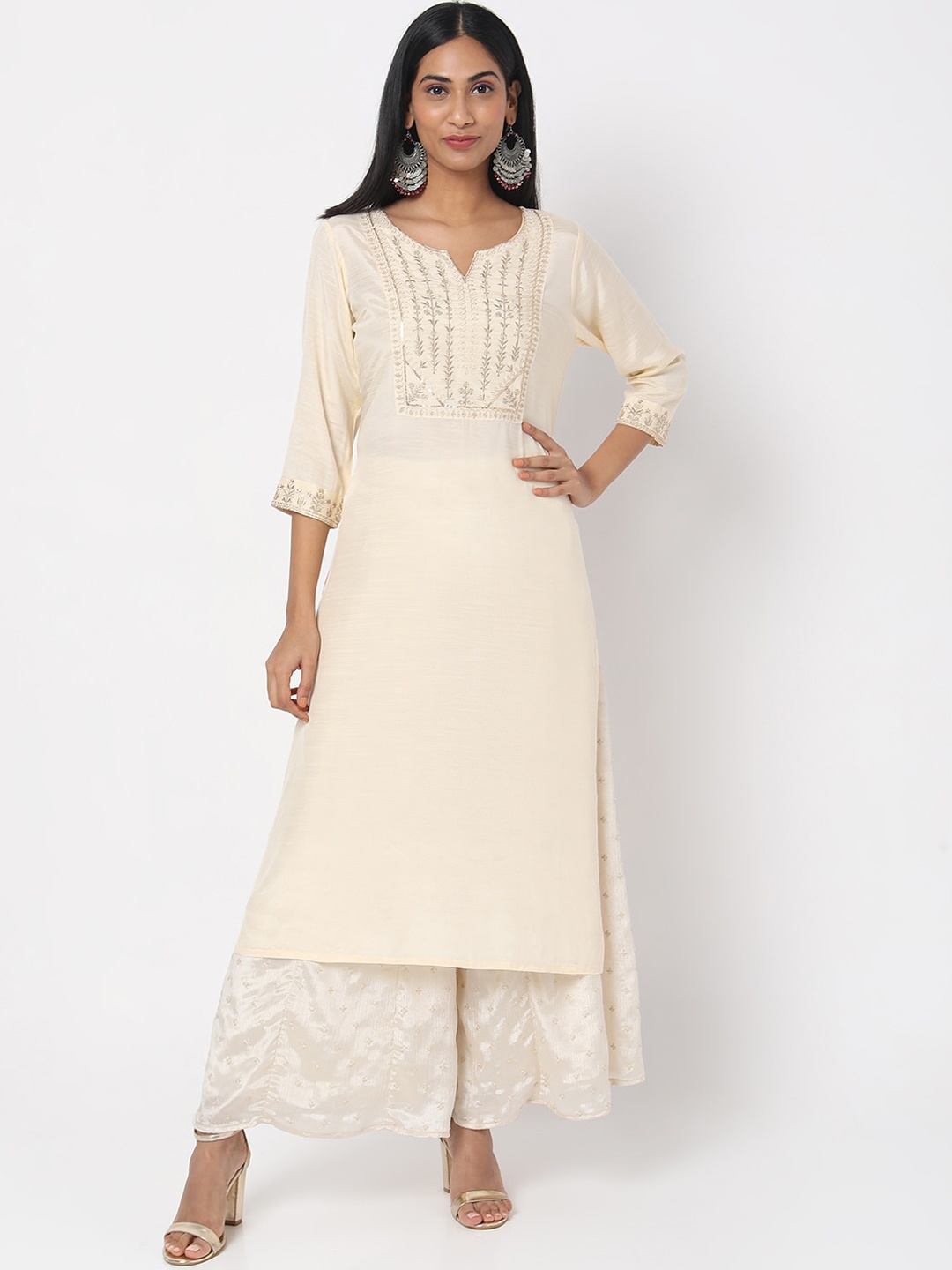 

Ethnicity Women Cream-Coloured Floral Yoke Design Thread Work Kurta