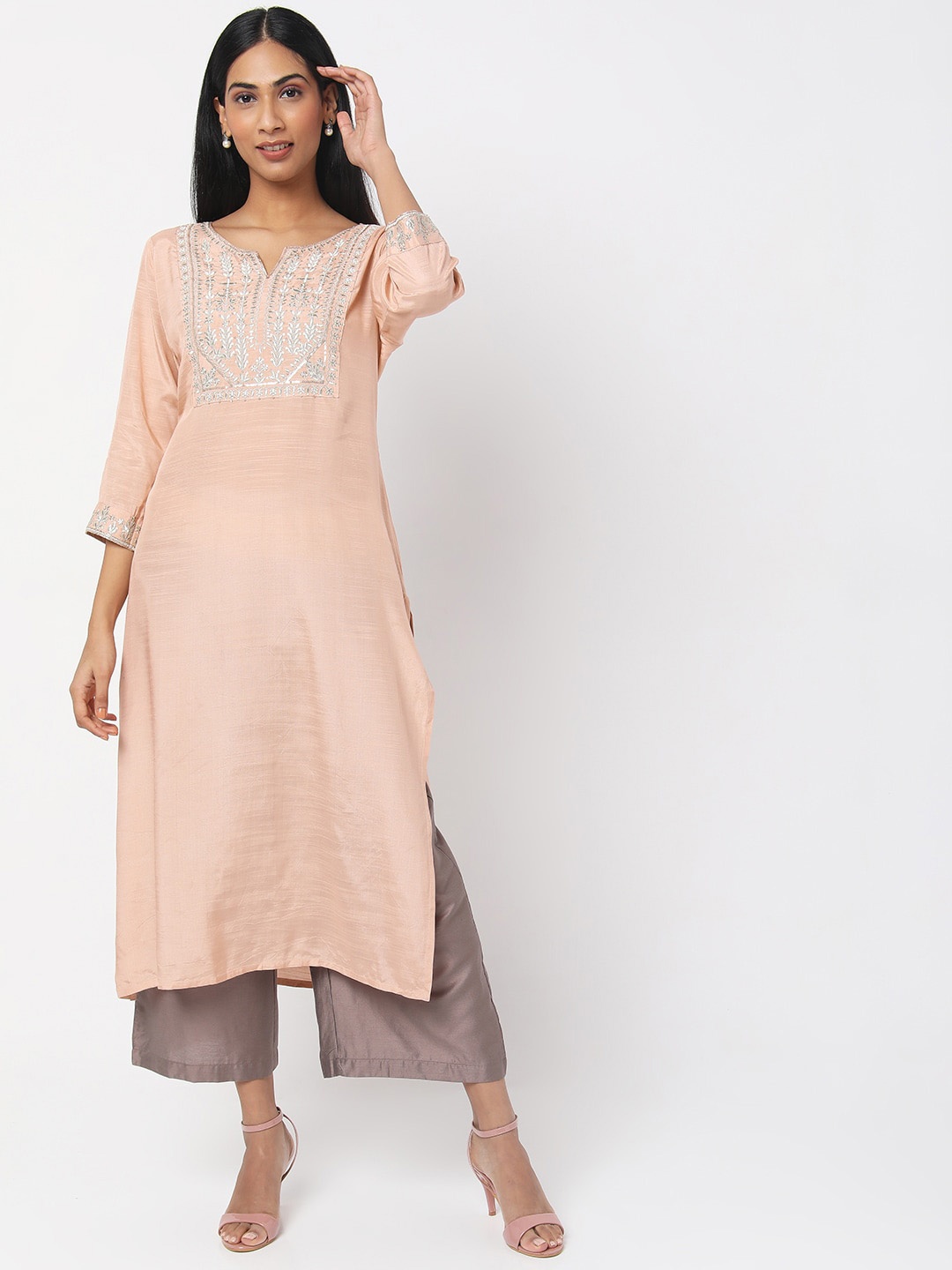 

Ethnicity Women Peach-Coloured Yoke Design Kurta