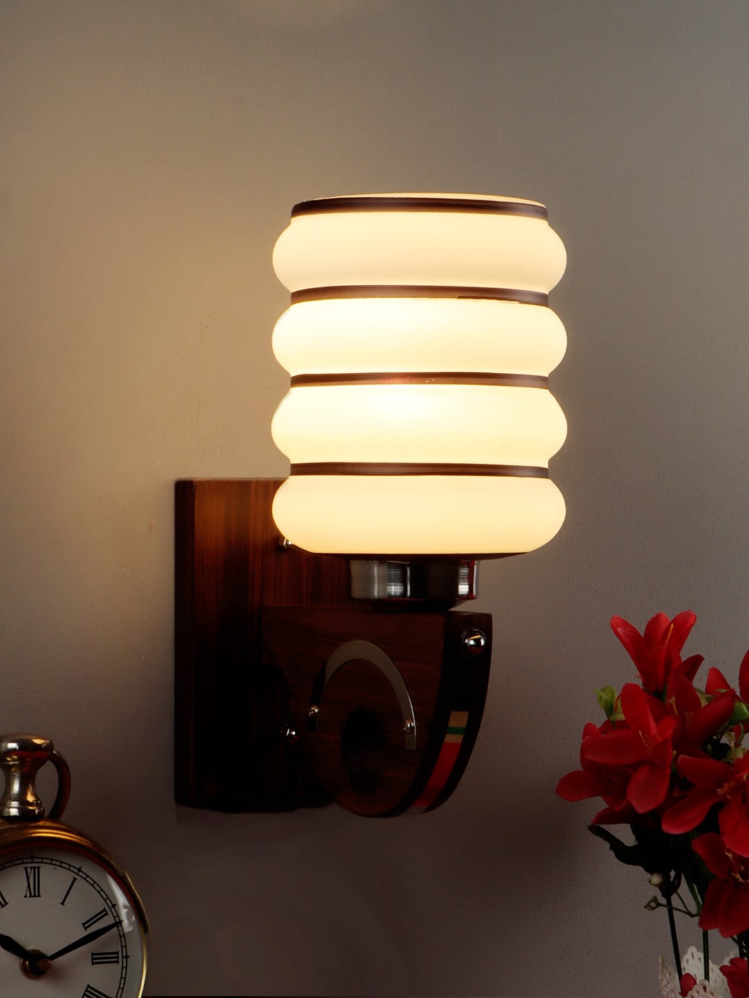 

Foziq Wooden Side Wall Lamps, Brown