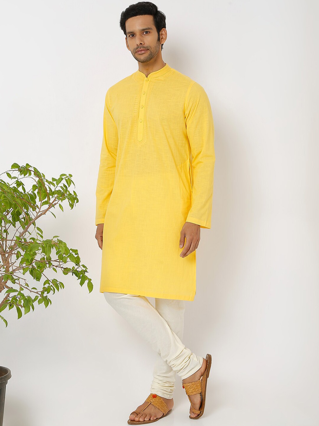 

Ethnicity Men Yellow Embroidered Cotton Straight Kurta