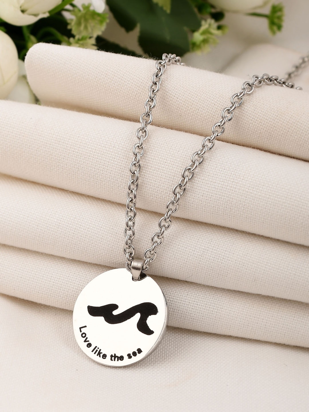 

AQUASTREET Silver-toned Love like a Sea Inscribed Pendant Chain