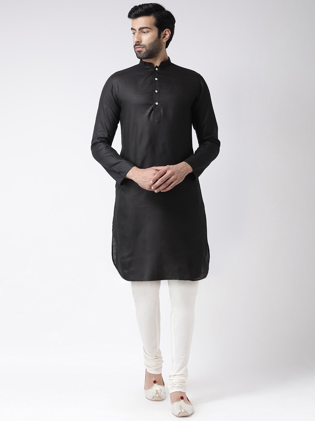 

KISAH Men Black Cotton Solid Kurta