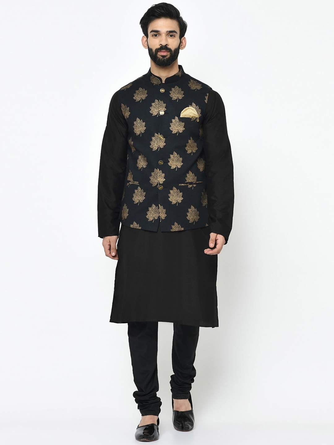 

KISAH Men Black Ethnic Motifs Kurta with Churidar